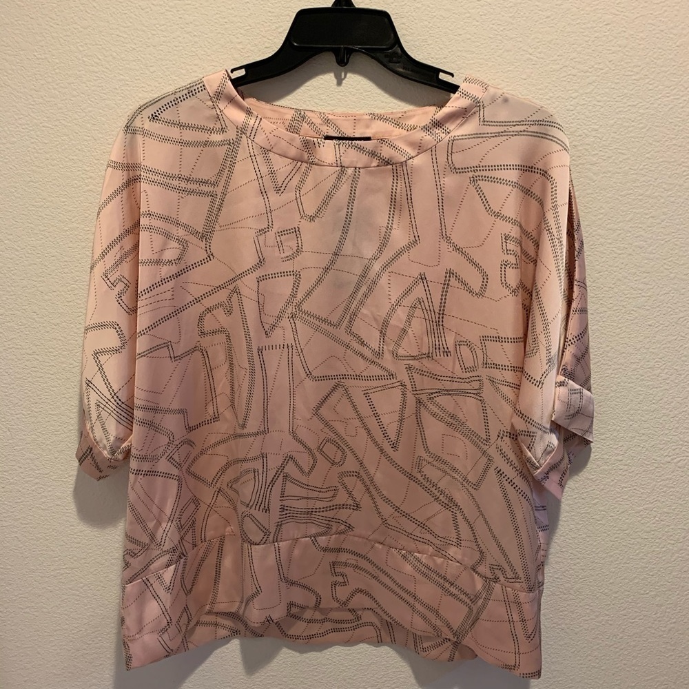Kenneth Cole New York Peach Top NWT Size M​​​​​​​​​​​​​​​​​​​​​​